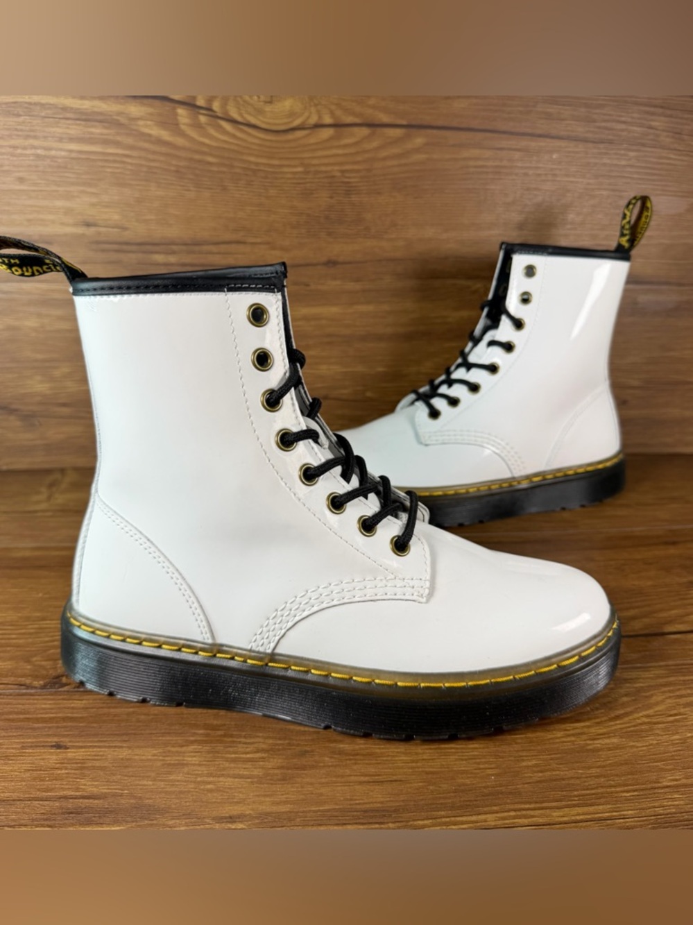 Dr. Martens White Zavala Combat Boots Lace Up Size 7 Women’s Shoes - Picture 10 of 10